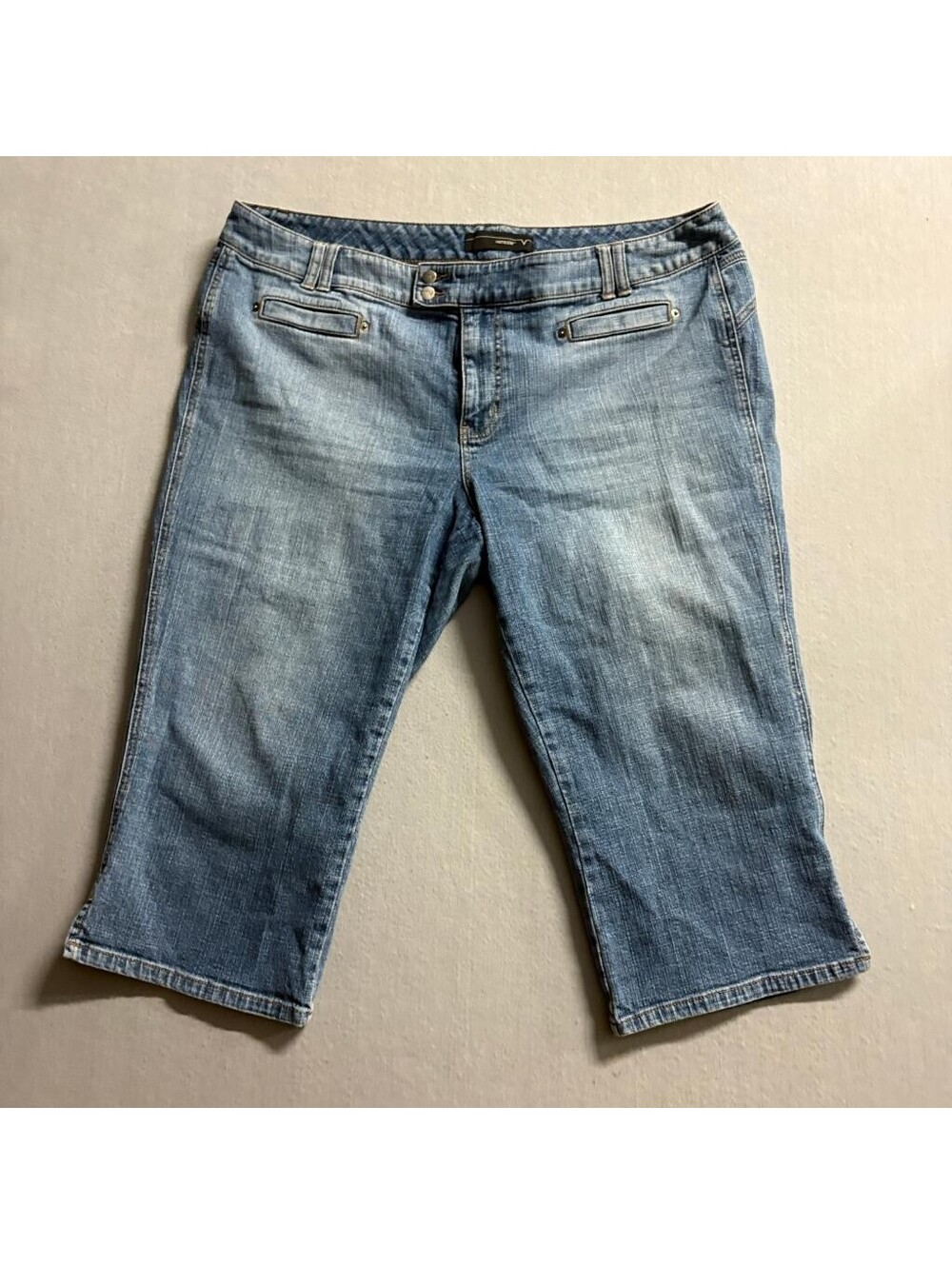 Venezia Jeans Womens Plus Size 20 Blue Denim Capri Crop Pants Stretch